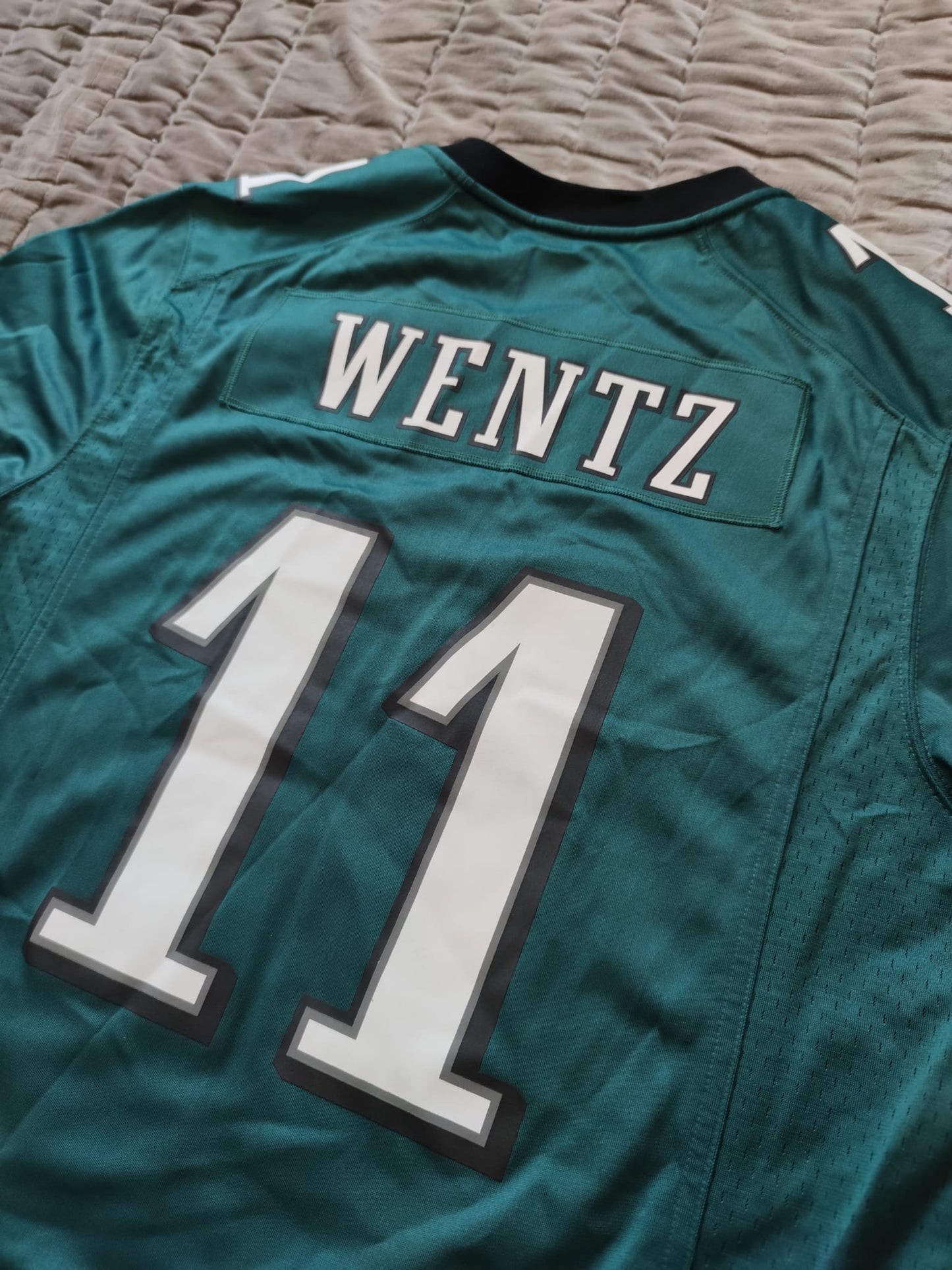 Carson Wentz #11 Philadelphia Eagles Nike Jersey