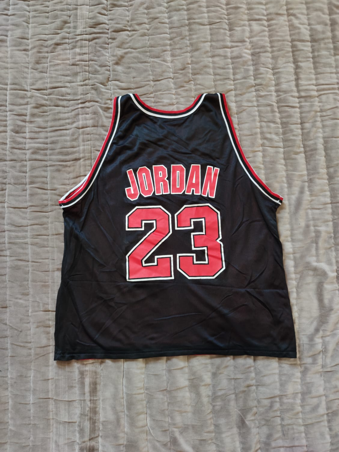 Michael Jordan #23 Reversible Jersey Champion Chicago Bulls