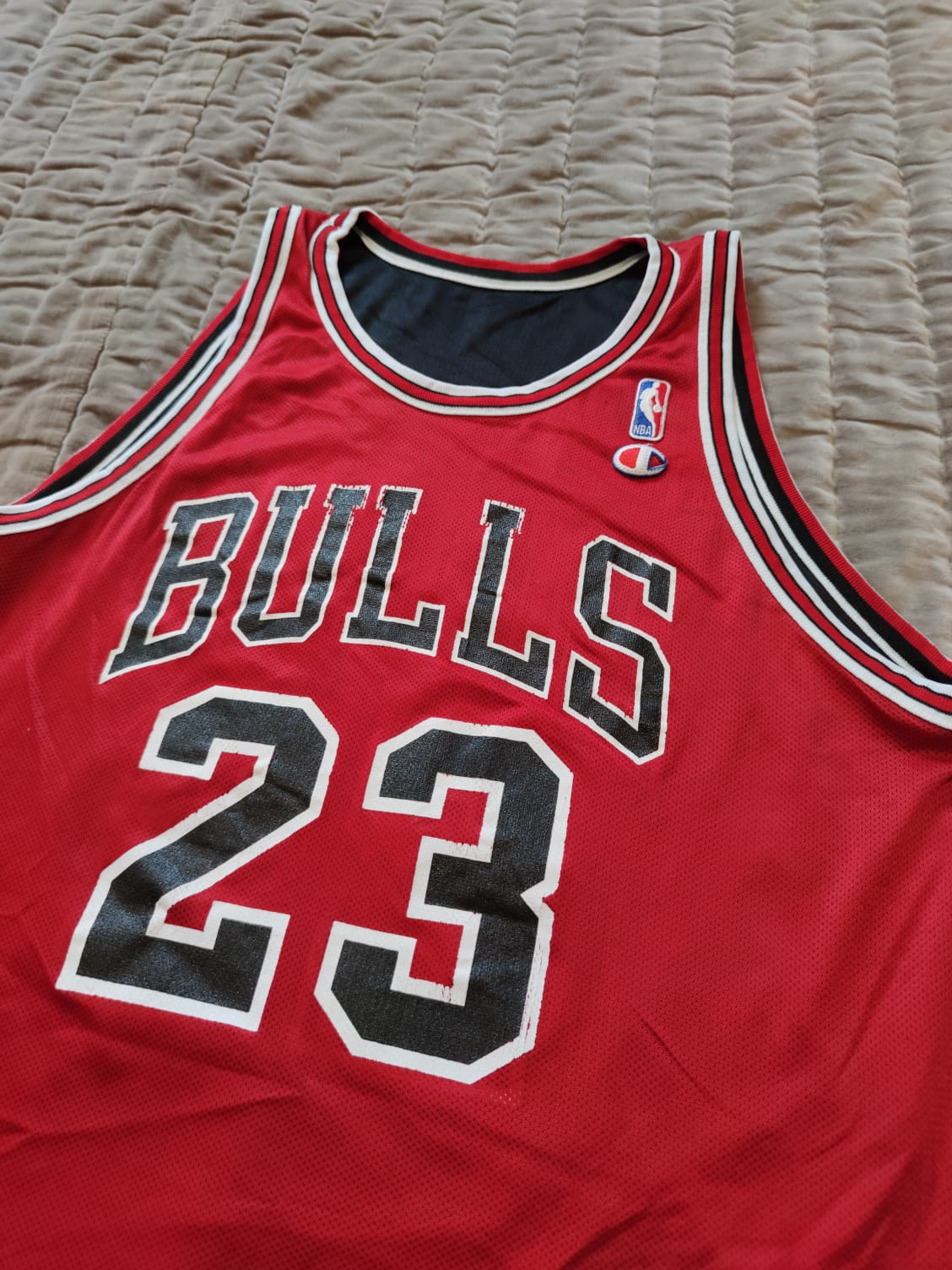 Michael Jordan #23 Reversible Jersey Champion Chicago Bulls